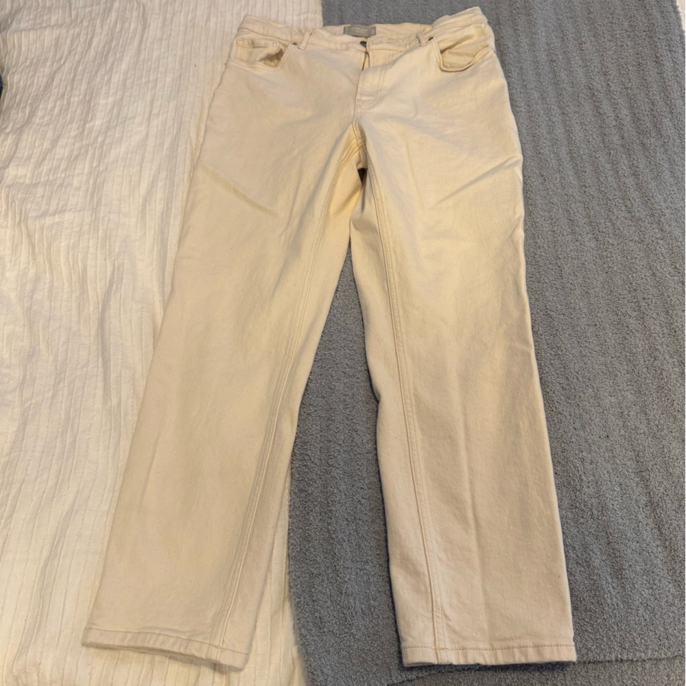 Everlane original cheeky jeans. 28” inseam